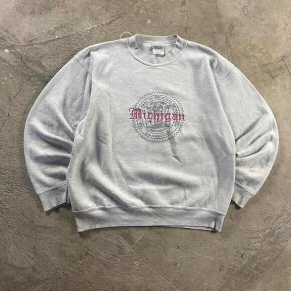 Vintage VTG 90’s Michigan Embroidered Crewneck Sweatshirt - Picture 1 of 8